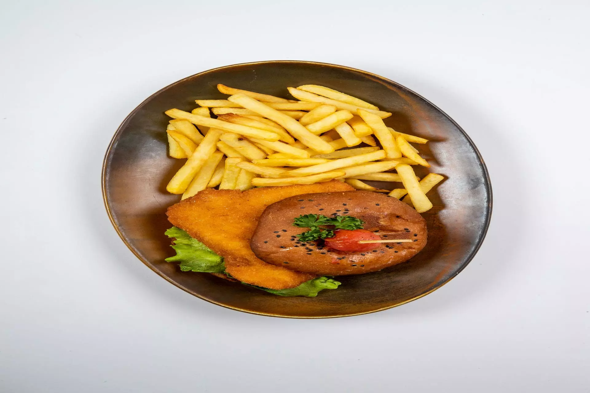 07_Burger z dunajcem, pomfri_p